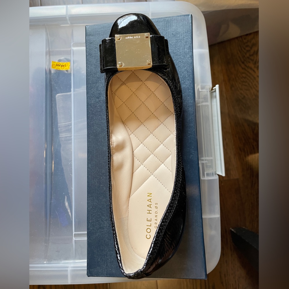 ✨ Cole Haan “Tali Modern Bow” Ballet Flats – Black Patent – Size 6.5B ✨